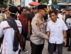 Kapolrestabes Medan Pimpin Pengamanan Aksi Damai “Tutup TPL” dengan Humanis Hingga Gerbang Tol Amplas