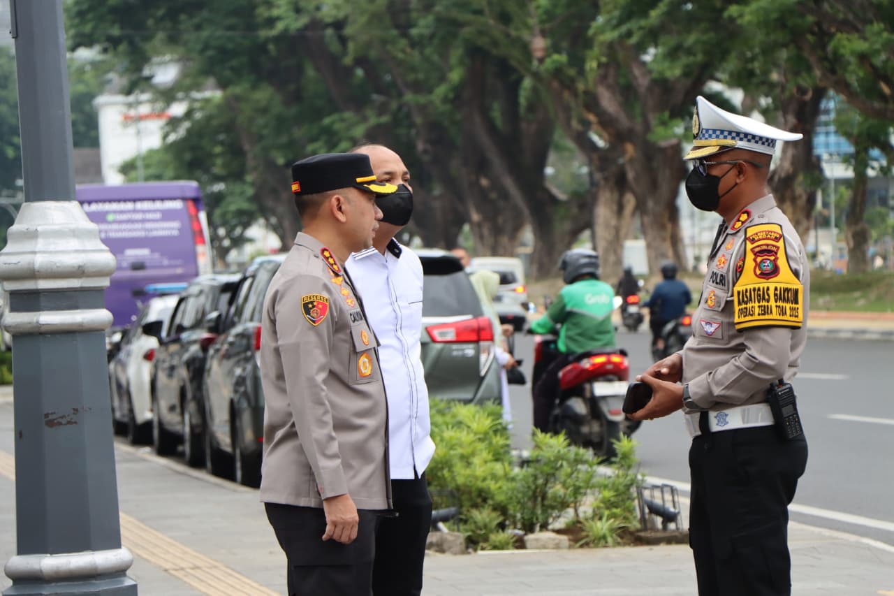 Kapolrestabes Medan Tinjau Strong Point dan Pengecekan ATCS di Balai Kota