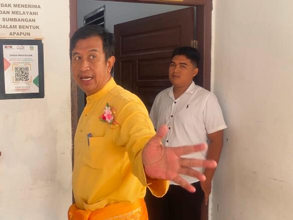 Tak Berani Bersuara! Kepala SMAN 1 Simpang Empat Asahan dan Kacabdis Pendidikan Ngelak Saat Ditanya Proyek Miliaran dan Uang SPP