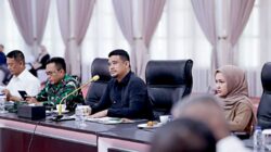 Bobby Nasution Fokus Evakuasi dan Buka Akses Jalur Logistik Yang Putus 7 Bobby Nasution Fokus Evakuasi dan Buka Akses Jalur Logistik Yang Putus