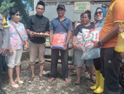 Camat Tanjung Beringin Salurkan Bantuan Sembako ke Posko Banjir