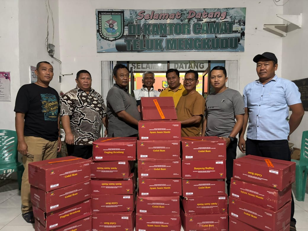 Anggota DPR RI Ashari Tambunan Salurkan Bantuan untuk Korban Banjir di Sergai