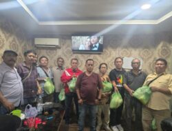 Said Asegaf Beri Bantuan Sembako Ke Wartawan Unit DPRD Medan Terdampak Banjir