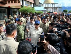 Tinjau Banjir Dan Longsor, Presiden Prabowo Minta Gubsu Fokus Di Infrastruktur dan BBM