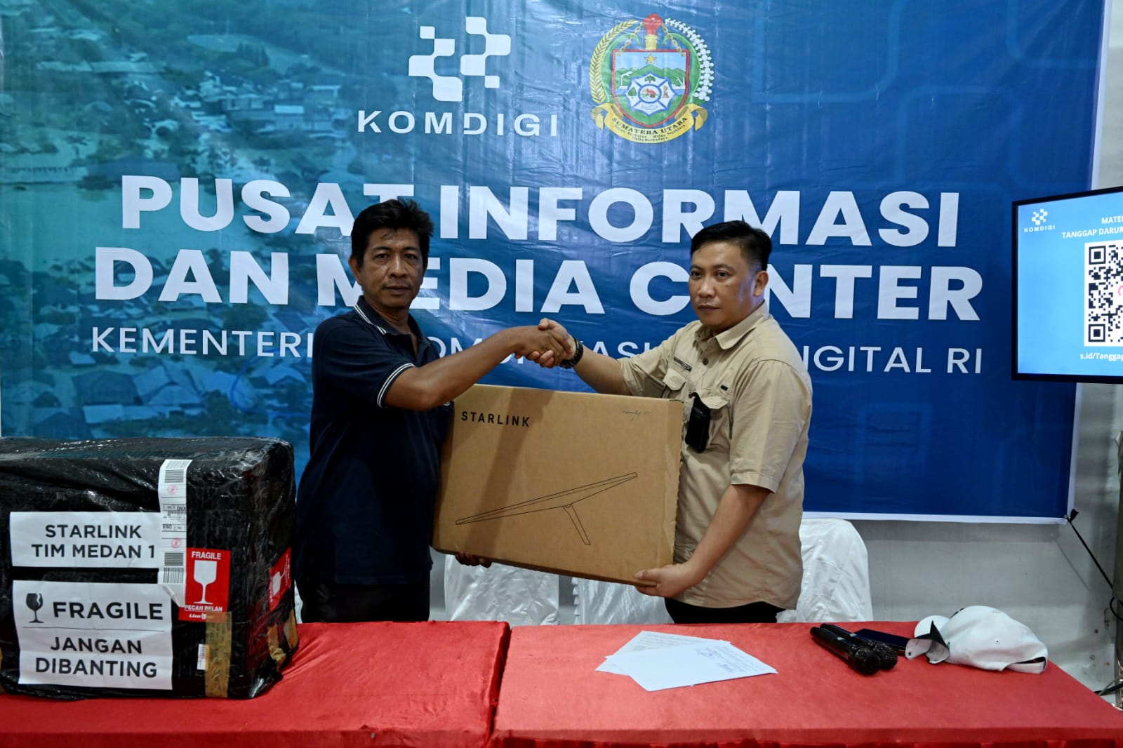 Pemprovsu Salurkan Hibah Starlink Komdigi Ke Daerah Bencana Banjir dan Longsor