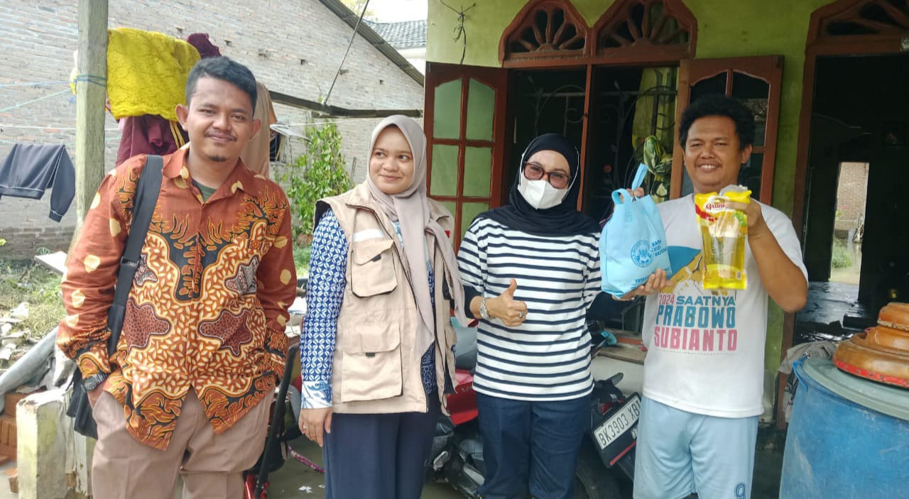 BGN Salurkan 300 Paket Sembako untuk Warga Terdampak Banjir di Tanjung Beringin