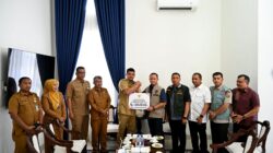 Terima Rp1 M, Bobby Nasution Segera Salurkan Ke Masyarakat Terdampak Banjir dan Longsor 2 Terima Rp1 M, Bobby Nasution Segera Salurkan Ke Masyarakat Terdampak Banjir dan Longsor