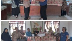 Tiarli Pasaribu Bagikan Buku Tulis kepada Siswa Terdampak Banjir di Tanjung Beringin