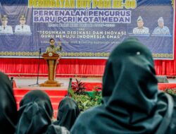 Hadiri HUT Ke-80 dan Perkenalan Pengurus PGRI Medan, Rico Waas Dorong Guru Seimbangkan Pemanfaatan Teknologi dan Pendekatan Emosional