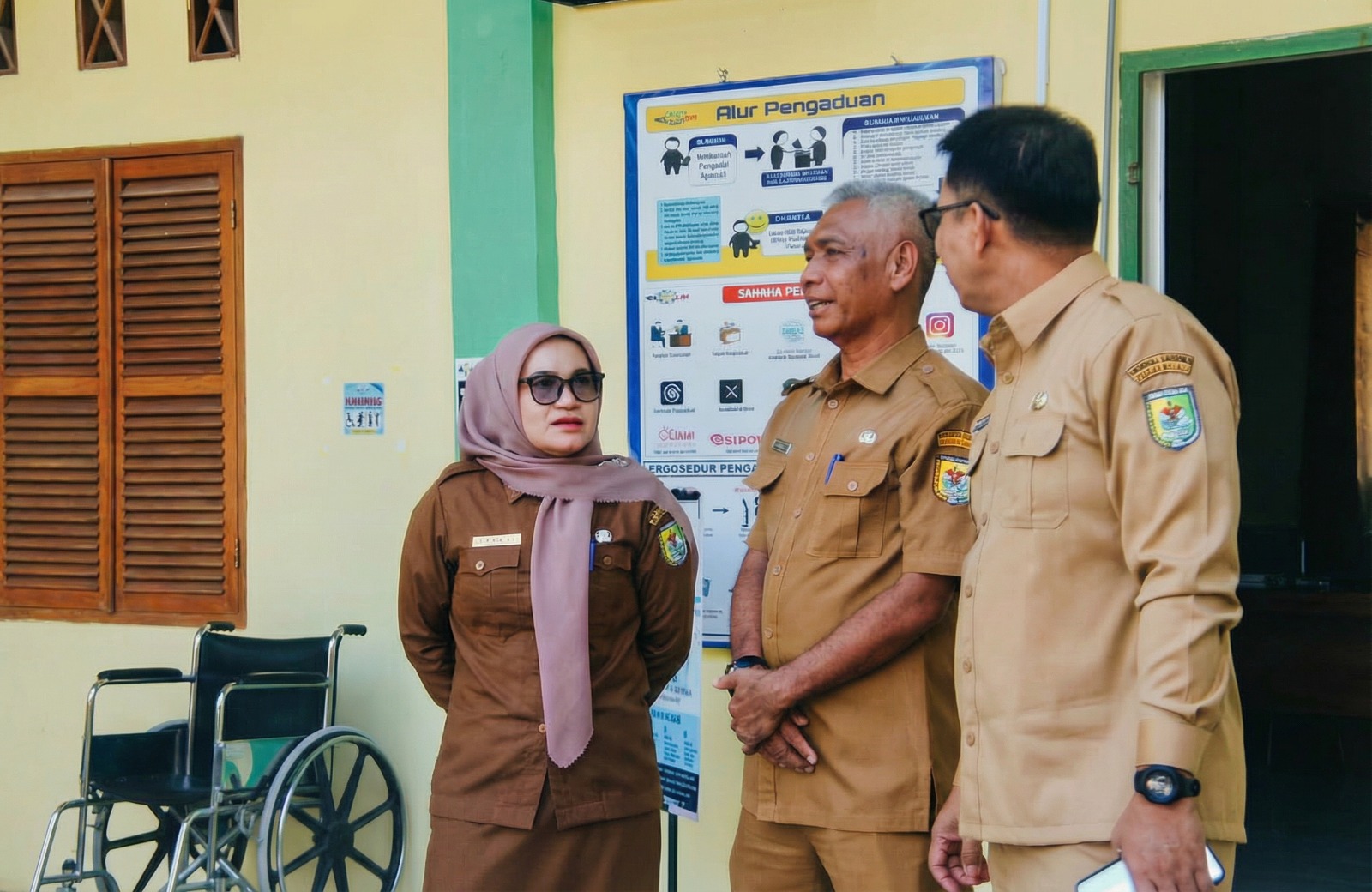 Pastikan Jaringan Internet Prima, Kadis Kominfo Sergai Tinjau Layanan Dukcapil