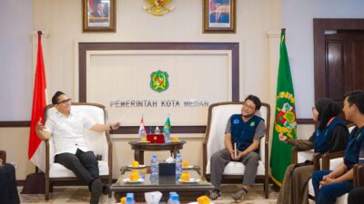 CFD Sebagai Destinasi Wisata Belanja & Kuliner, Rico Waas Bakal Tata Zonasi UMKM