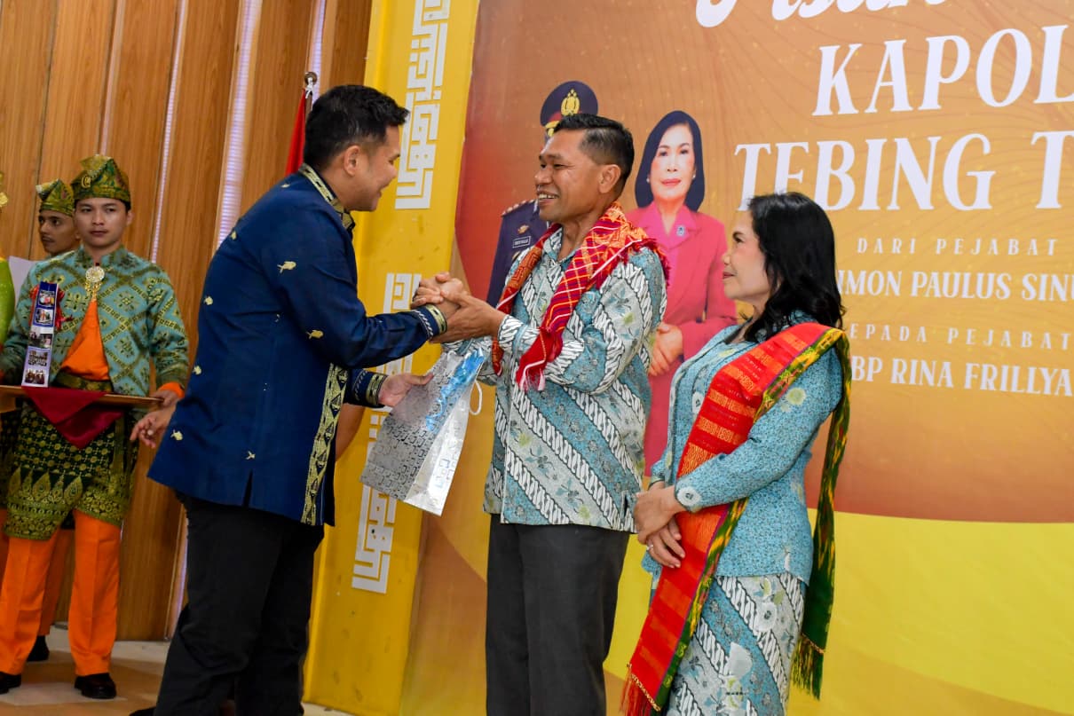 Wabup Sergai Adlin Tambunan Hadiri Pisah Sambut Kapolres Tebing Tinggi