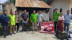 Kadis Sosial Sergai Tinjau dan Salurkan Bantuan Korban Kebakaran di Tanjung Beringin