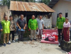 Kadis Sosial Sergai Tinjau dan Salurkan Bantuan Korban Kebakaran di Tanjung Beringin