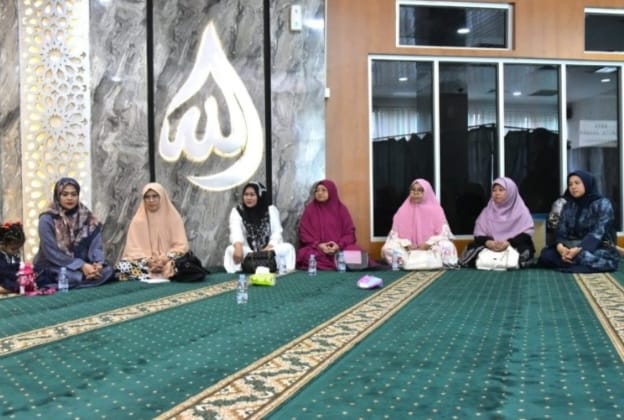 Ikatan Keluarga DPRD Medan Peringati Isra Mi’raj 1447 H