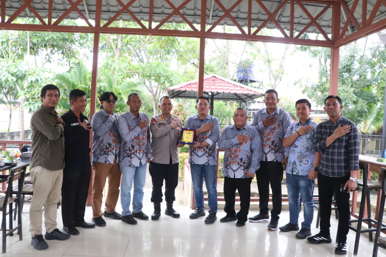 Kapolres Sergai Ucapkan Selamat kepada Pengurus PWI Sergai Periode 2026–2029