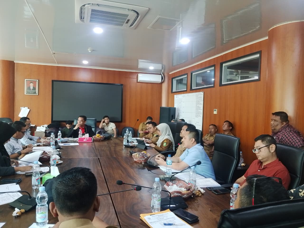 Pembongkaran Billboard Berizin Berujung RDP, DPRD Medan Tekankan Kepastian Hukum