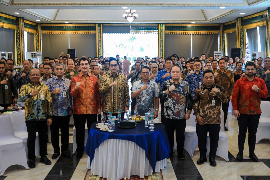 Rico Waas Prioritas Perlindungan Tenaga Kerja Dihadapan Pejabat Asing