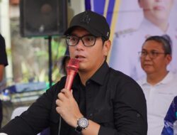 Di Bantaran Sungai Babura, Rico Waas Tegaskan Komitmen Cepat dan Tepat Sasaran