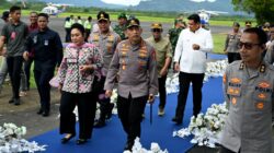 Bobby Nasution Dampingi Kapolri Dan Ketua Komisi IV Tinjau Korban Bencana dan Salurkan Bantuan 7 Bobby Nasution Dampingi Kapolri Dan Ketua Komisi IV Tinjau Korban Bencana dan Salurkan Bantuan