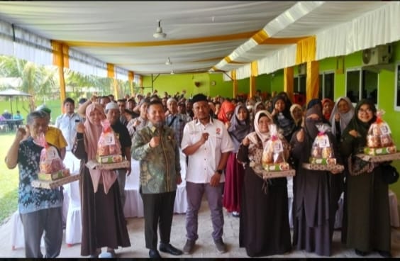 dr.Ade Taufiq Sosialisasikan Kawasan Tanpa Rokok Di Medan Amplas