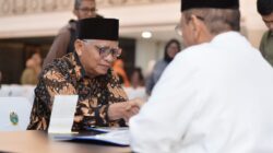 Salurkan Bantuan ZIS Rp2,93 Miliar, Wagub Sumut: Zakat Jadi Kekuatan Sosial Luar Biasa 4 Salurkan Bantuan ZIS Rp2,93 Miliar, Wagub Sumut: Zakat Jadi Kekuatan Sosial Luar Biasa