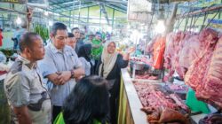 Sidak Pasar Jelang Idulfitri, Pemkab Sergai Pastikan Harga dan Stok Bahan Pokok Stabil 3 Sidak Pasar Jelang Idulfitri, Pemkab Sergai Pastikan Harga dan Stok Bahan Pokok Stabil