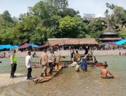 Polri Masyarakat Di Wisata Tangkahan Dalam Operasi Ketupat 2026