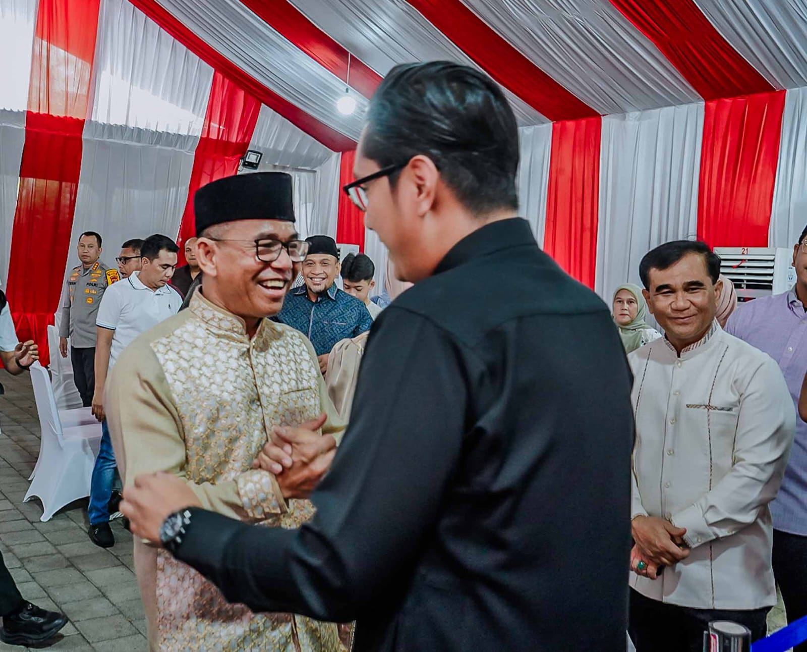 Zakiyuddin Harahap Sambut Tamu Pererat Silaturahmi di Kota Medan