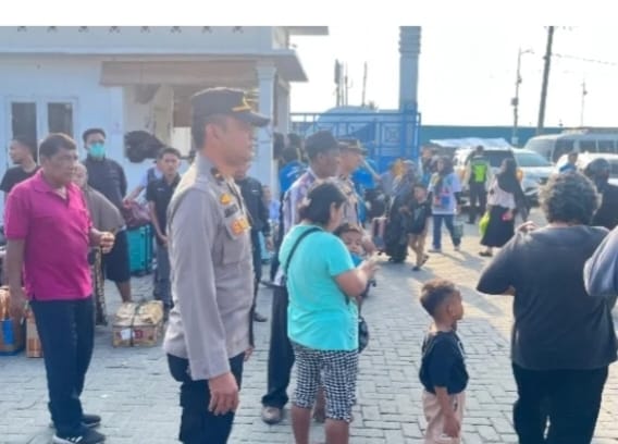Polres Pelabuhan Belawan Amankan Kedatangan Kapal Kelud