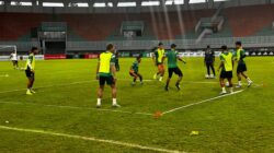 Eko Pujianto Diminta Jangan Cakap-cakap Aja Dirumah Persikad 3 Eko Pujianto Diminta Jangan Cakap-cakap Aja Dirumah Persikad