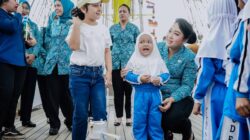Airin Rico Waas Ajak Siswa PAUD dan TK Belajar Sambil Bermain di KRI Bima Suci 7 Airin Rico Waas Ajak Siswa PAUD dan TK Belajar Sambil Bermain di KRI Bima Suci