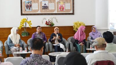 Pemprovau Perkuat Ekonomi Perempuan Melalui Pelatihan Kewirausahaan