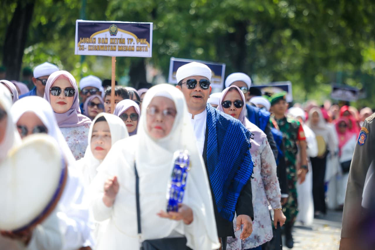Rico Waas Lepas Ribuan Kafilah, Pawai Ta’aruf Tandai MTQ ke-59 Kota Medan Dimulai
