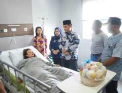 Rico Waas Utus Tim Jenguk Korban Begal, Instruksikan Pos Kamling Aktifkan Secara Masif
