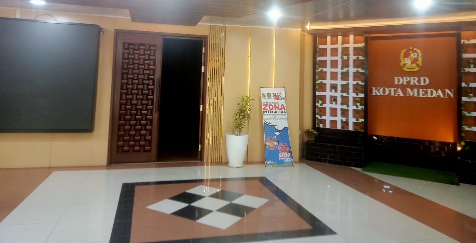 Pembahasan Tertutup, APH Diminta Pantau Pelaksanaan Pansus LKPJ dan PAD Di DPRD Medan