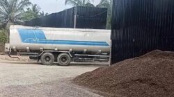 Gudang Penampungan Crude Palm Oil dan Cangkang kelapa Sawit diduga Ilegal Bebas Beroperasi di Air teluk kiri ,Polisi Harus Bertindak Tegas