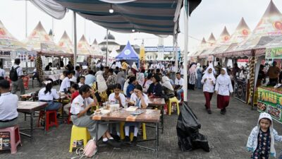 Hari Kedua Gebyar Pendidikan Sumut 2026 Membludak, UMKM Diserbu Ribuan Pengunjung