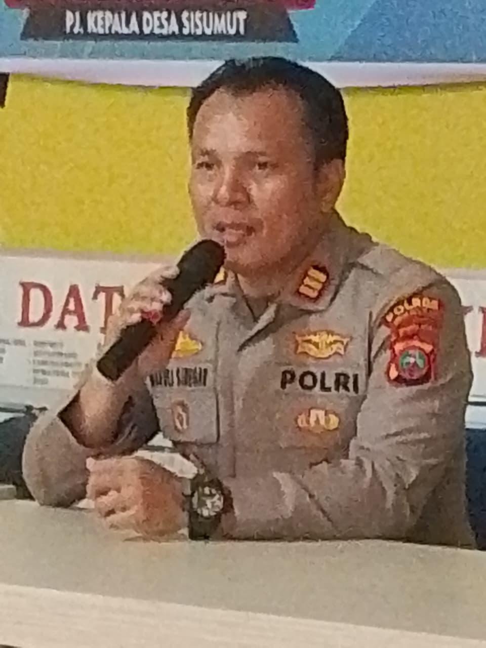Kapolsek Kotapinang Ke Desa-Desa, Ajak Warga Lawan Pencurian Sawit, Narkoba