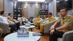 Meriahkan Hari Jadi Kota Medan, Rico Waas Dukung Kompetisi Padel Untuk Semua 6 Meriahkan Hari Jadi Kota Medan, Rico Waas Dukung Kompetisi Padel Untuk Semua
