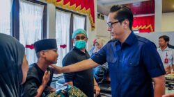 Beri Santunan, Rico Waas Bawa Keceriaan Di Sunat Massal Sah- Rizki