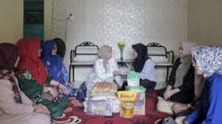 Puan-puan MABMI Salurkan Bantuan Sosial di Medan dalam Rangka Sambut Milad ke-55 MABMI