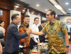 Rico Waas Tawarkan Kerja Sama Pendidikan Dan Pengolahan Sampah Jadi Energi Ke Qingyuan
