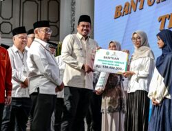 Bobby Nasution Salurkan ZIS Rp3,5 Miliar kepada 5.051 Penerima Manfaat