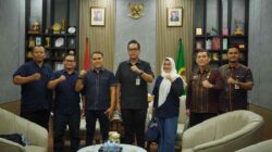 Rico Waas: Pembangunan Butuh Sinergisitas, Pers Harus Hadirkan Jurnalisme Solutif 4 Rico Waas: Pembangunan Butuh Sinergisitas, Pers Harus Hadirkan Jurnalisme Solutif