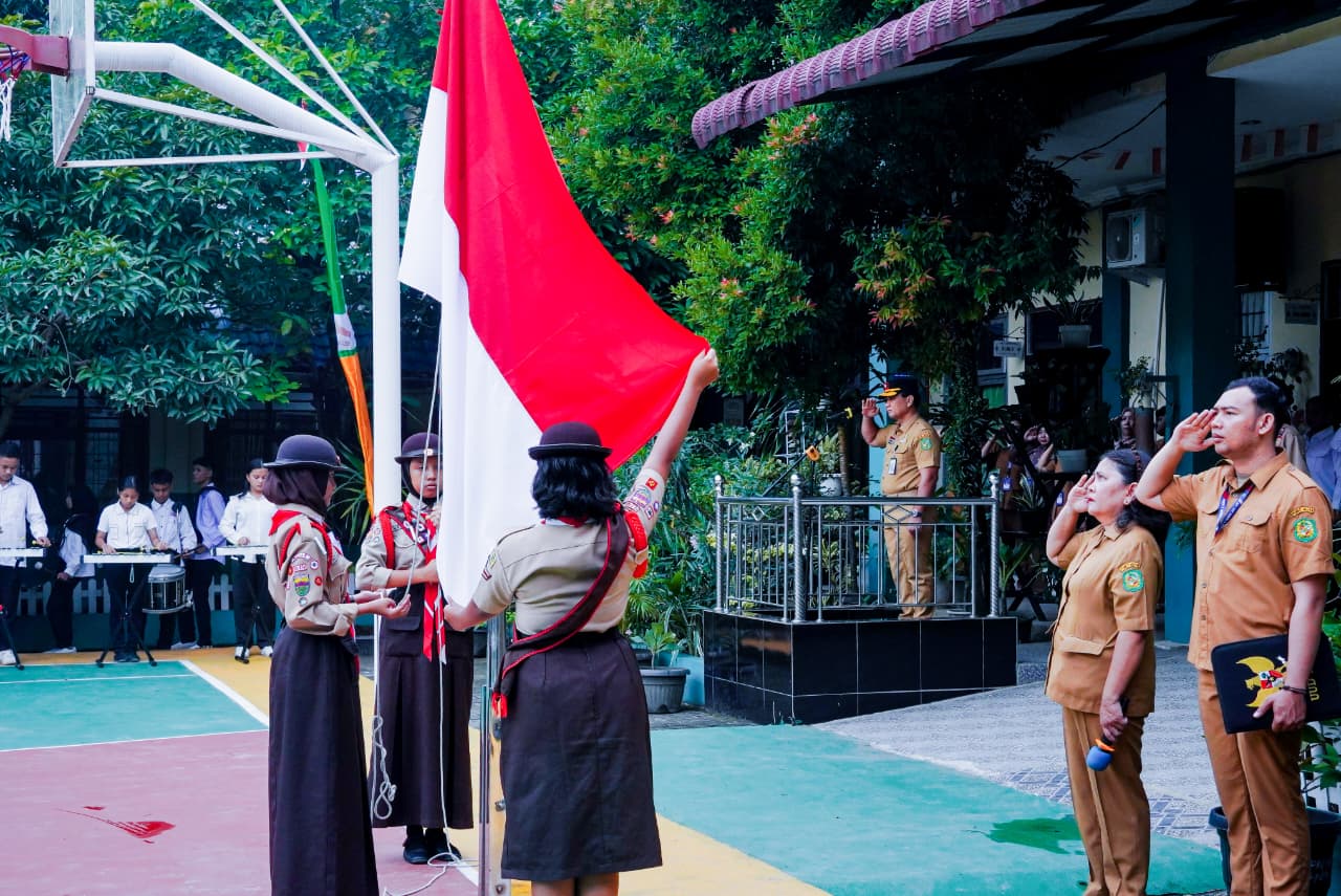 Sambut Murid Baru, Rico Waas Gaungkan MPLS Ramah: Sekolah Harus Aman dan Nyaman"
