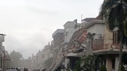 Bom...! Terjadi Ledakan Di Perumahan Grand Polonia Medan, 5 Rumah Alami Rusak 3 Bom...! Terjadi Ledakan Di Perumahan Grand Polonia Medan, 5 Rumah Alami Rusak