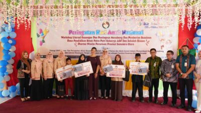Kahiyang Ayu Serahkan Santunan Pendidikan untuk 118 Siswa Binaan DWP Sumut