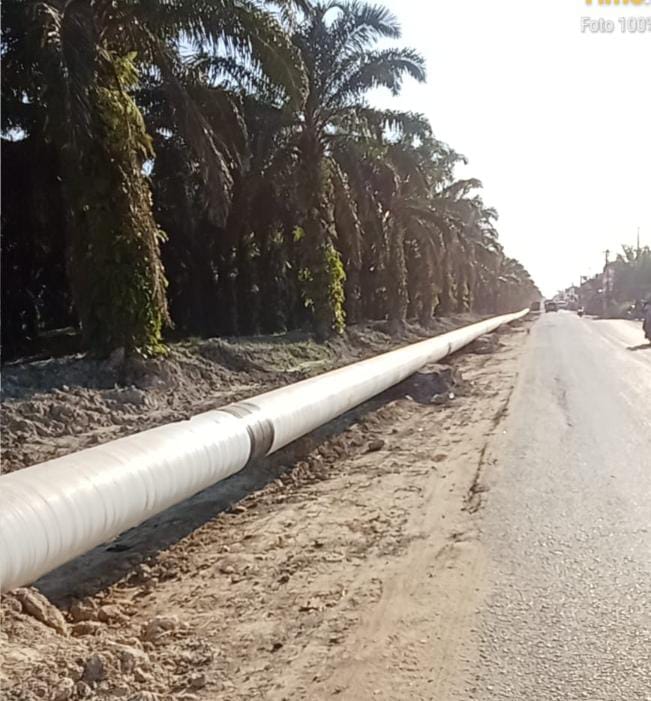 Proses Pemasangan Pipa Di Sejumlah Titik Jalan Lintas Sumatera, Pengguna Jalan diimbau Untuk meningkatkan Kewaspadaan