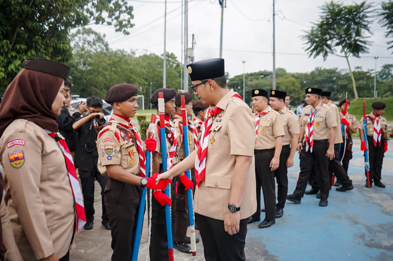 Lepas Kontingen Pramuka Medan ke Jamnas XII, Rico Waas Minta Jaga Nama Baik Medan